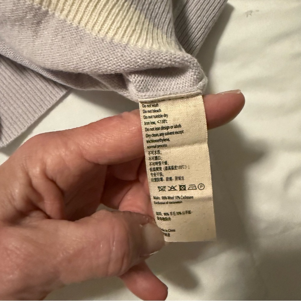 Super.Natural Striped Sweater Size S Lavender Cream | Wool Cashmere | Minor Flaw - Picture 5 of 5